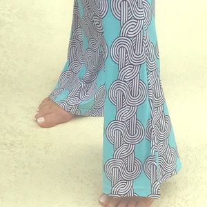 Macbeth - size small elastic/stretchy pants